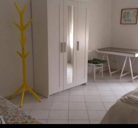 Aria Di Campagna Alloggio in famiglia *